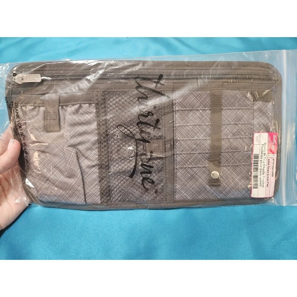 Thirty One Made In The Shade Pocket In Taupe Cross Pop Car Visor Pocket NIP